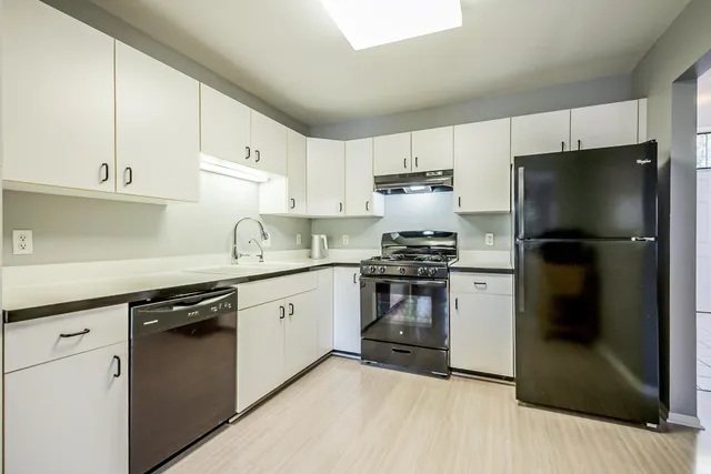 $325,000 | 531 Liberty Pointe Drive, Ann Arbor, MI 48103