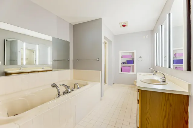 $325,000 | 531 Liberty Pointe Drive, Ann Arbor, MI 48103