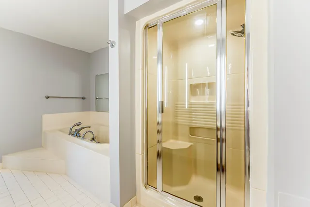 $325,000 | 531 Liberty Pointe Drive, Ann Arbor, MI 48103