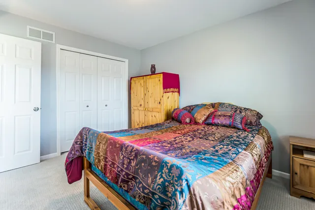 $325,000 | 531 Liberty Pointe Drive, Ann Arbor, MI 48103