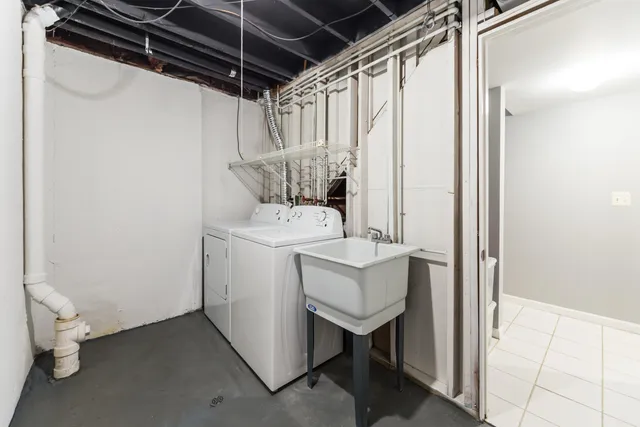 $325,000 | 531 Liberty Pointe Drive, Ann Arbor, MI 48103