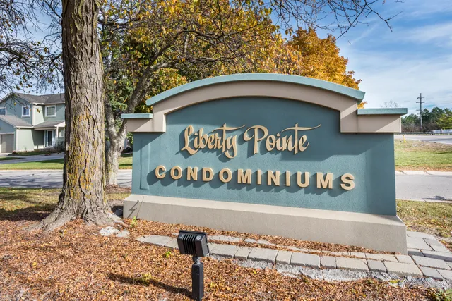 $325,000 | 531 Liberty Pointe Drive, Ann Arbor, MI 48103