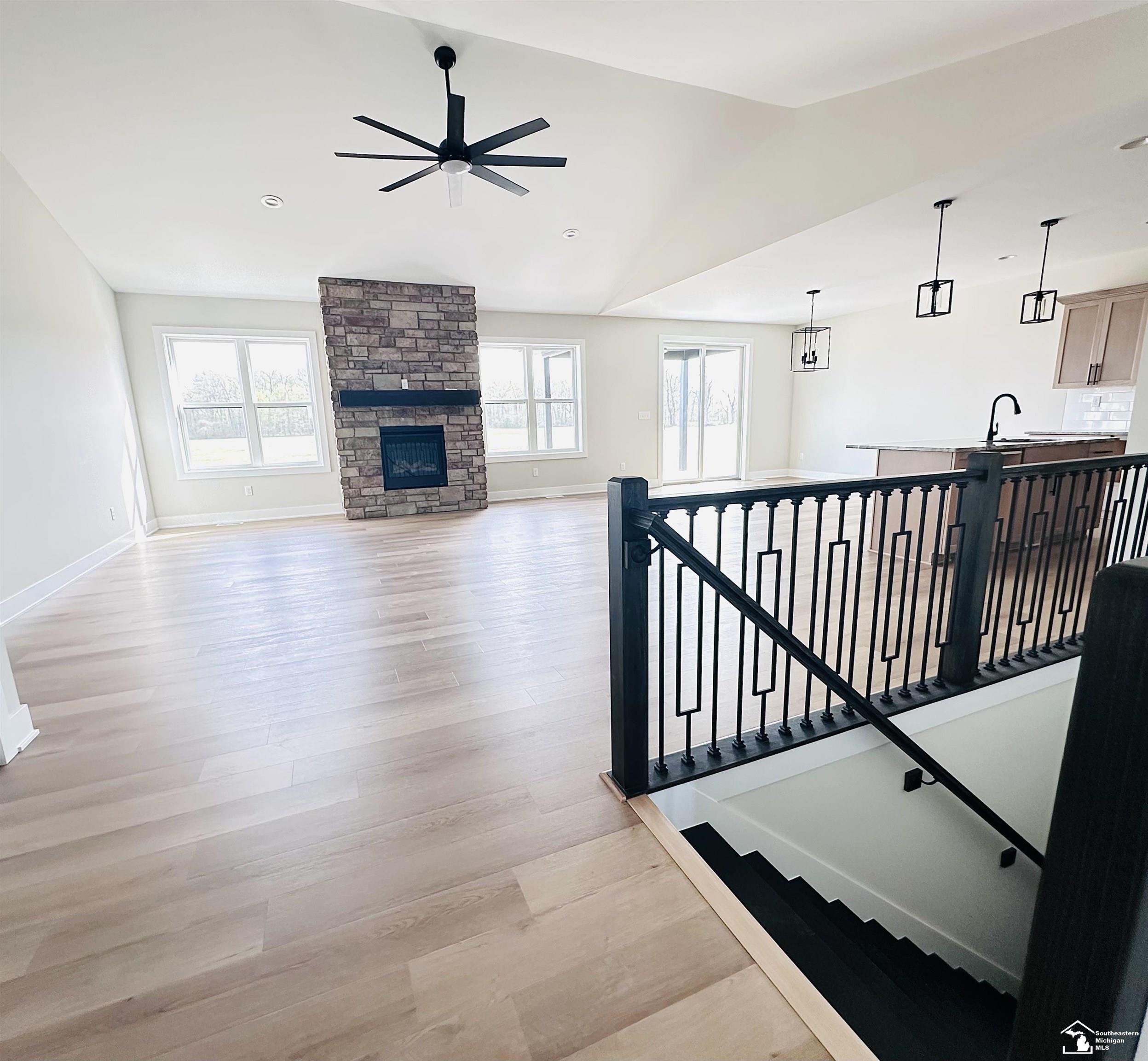 11075 South Custer Road Monroe, MI 48161 - Photo 5 of 26