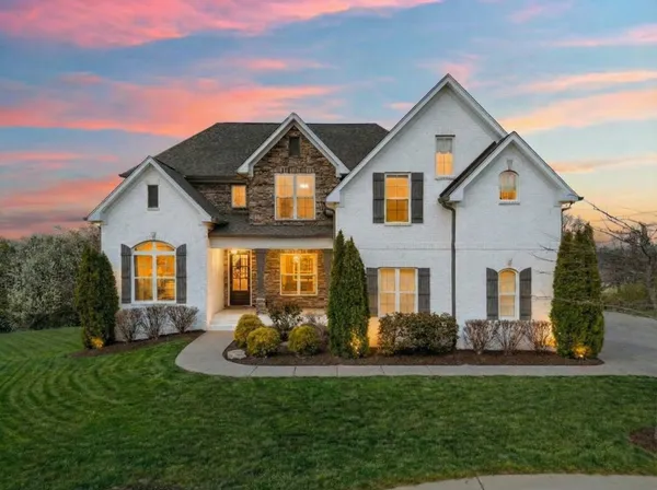 $875,000 | 423 Whitley Way, Mount Juliet, TN 37122