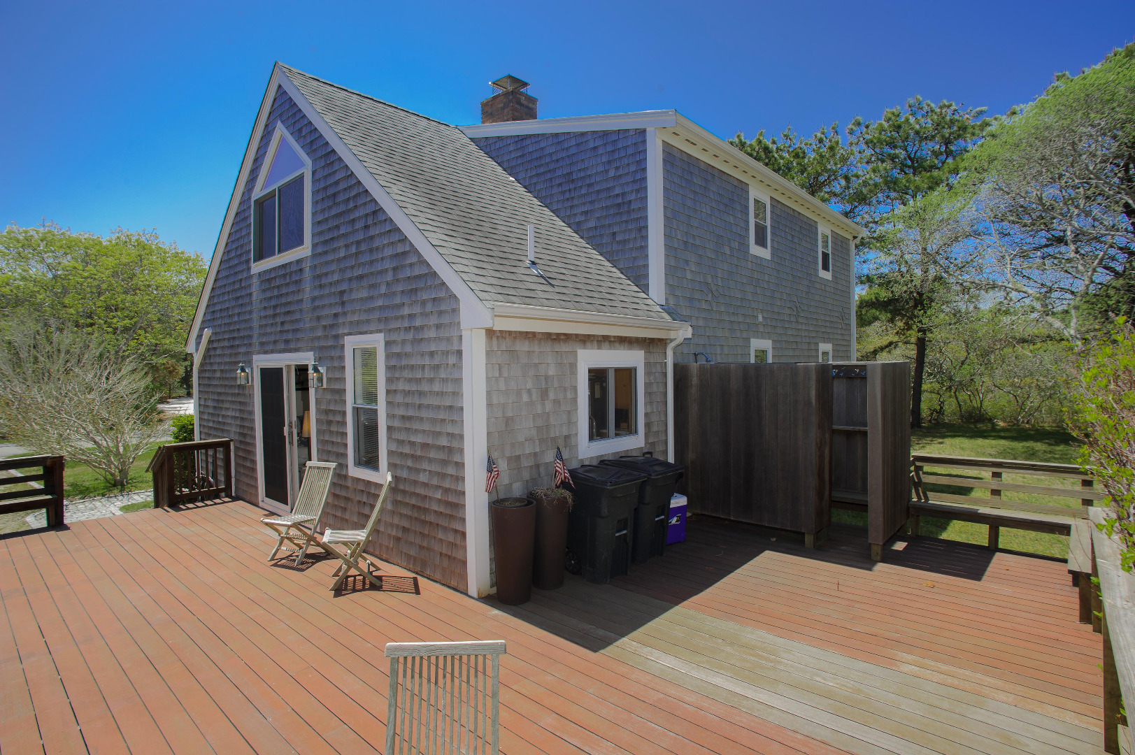 21 Schoolhouse Road Edgartown, MA 02539 - Photo 4 of 24 Large deck