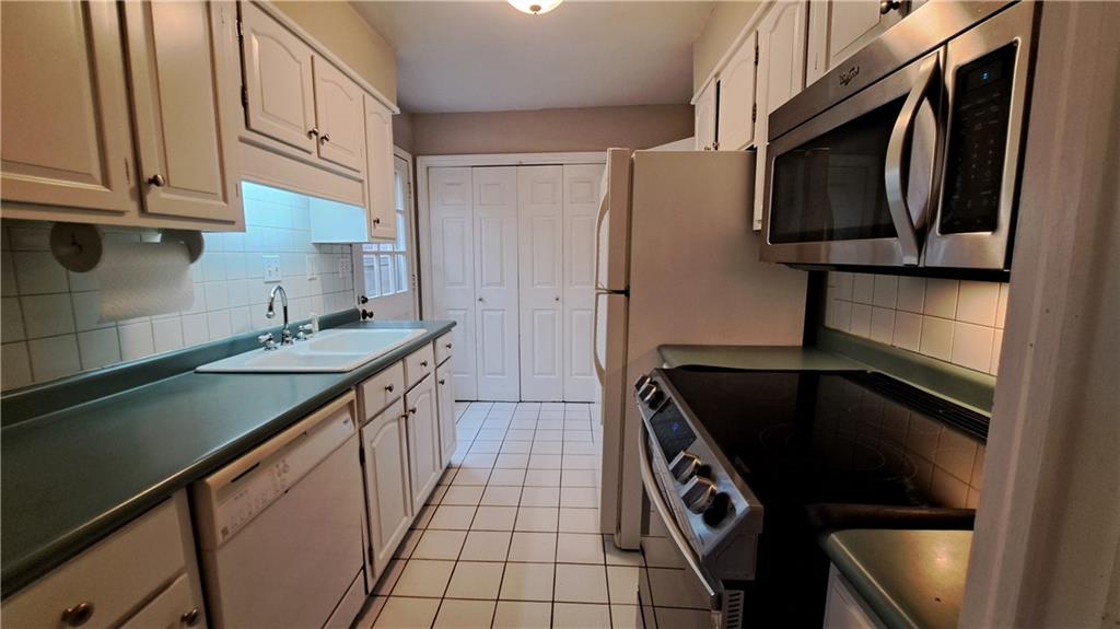 2376 Leafgate Road Decatur, GA 30033 - Photo 11 of 48