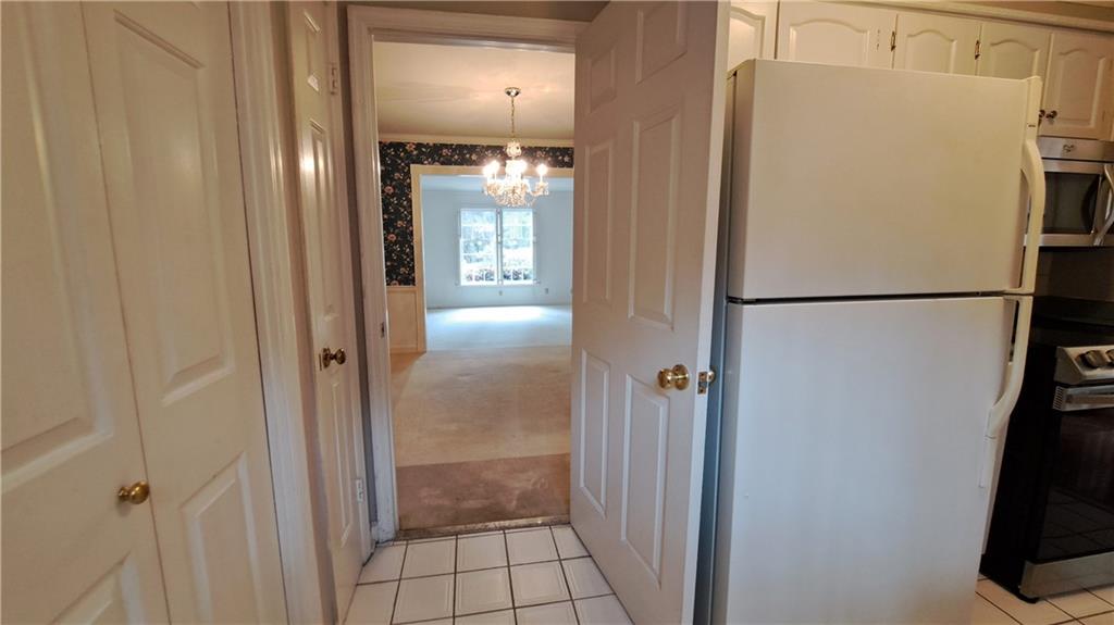 2376 Leafgate Road Decatur, GA 30033 - Photo 10 of 48