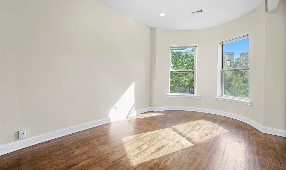 4542 South Indiana Avenue, Unit 2 Chicago, IL 60653 - Photo 4 of 16