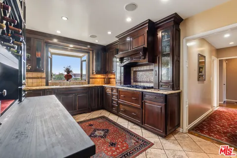 $1,890,000 | 4152 West Mt Vernon Drive, View Park, CA 90008