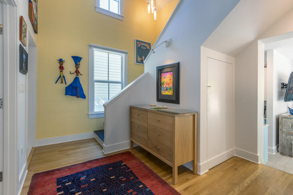 525 Louisa Street Key West, FL 33040 - Photo 19 of 43 525 Louisa Medium--41