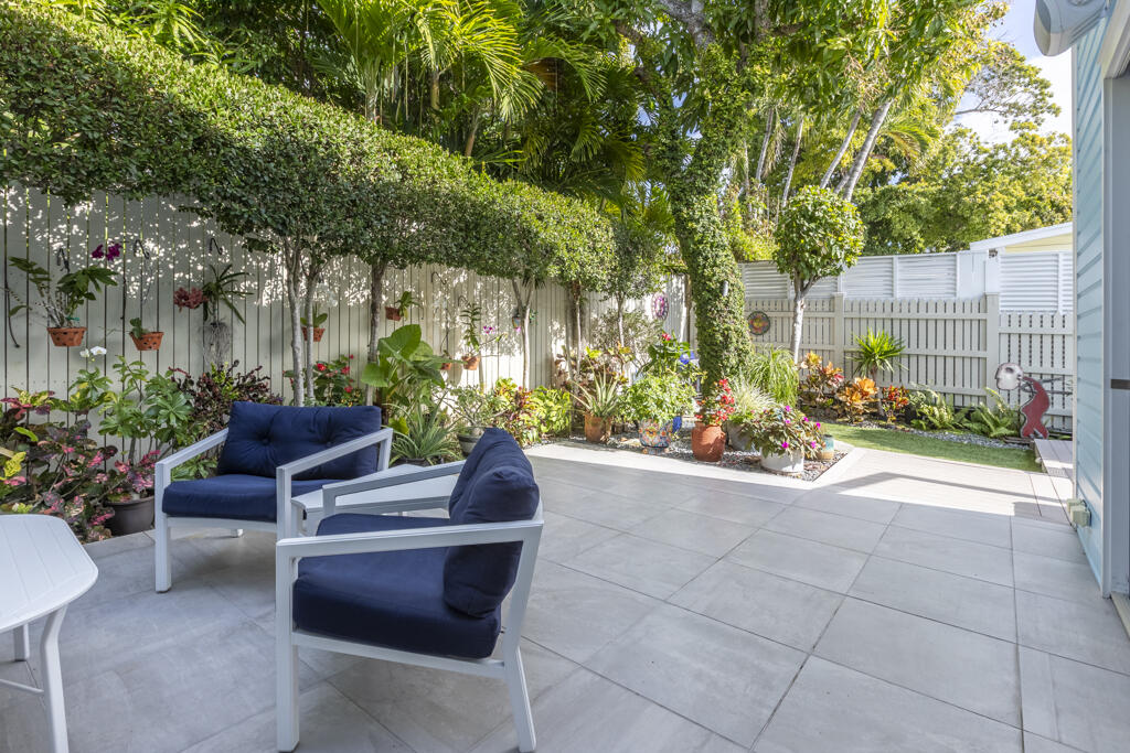 525 Louisa Street Key West, FL 33040 - Photo 41 of 43 525 Louisa Medium--7