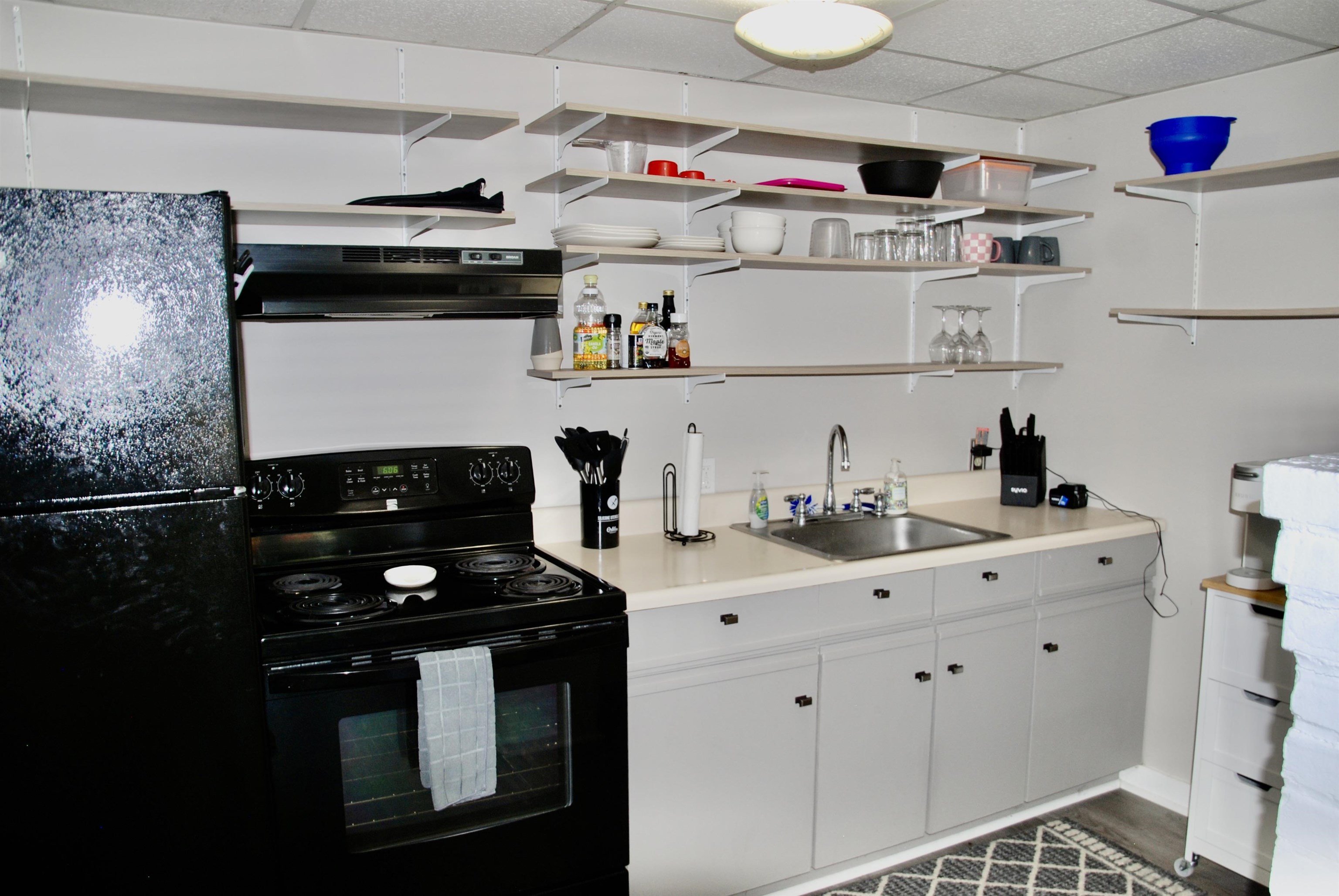 285 East Side Drive Concord, NH 03301 - Photo 13 of 19