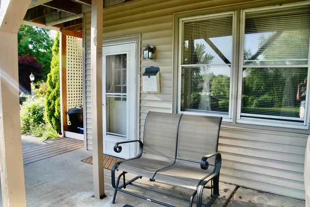 $1,800 | 285 East Side Drive, Concord, NH 03301