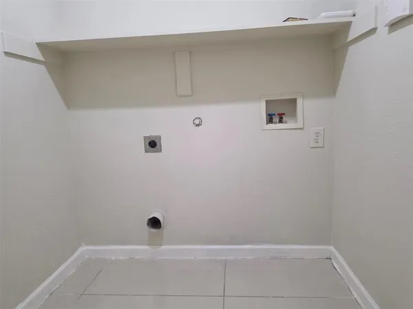 $285,000 | 2947 Appaloosa Drive, Dallas, TX 75237