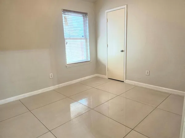 $285,000 | 2947 Appaloosa Drive, Dallas, TX 75237