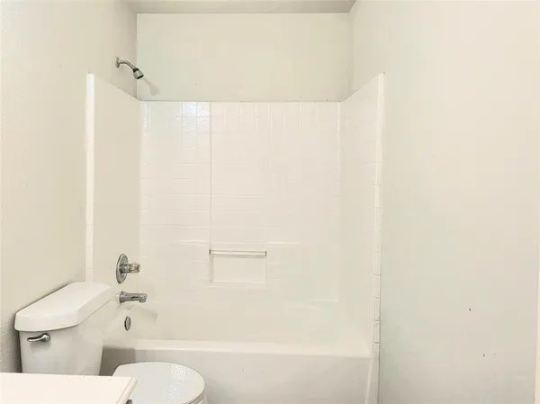 $285,000 | 2947 Appaloosa Drive, Dallas, TX 75237