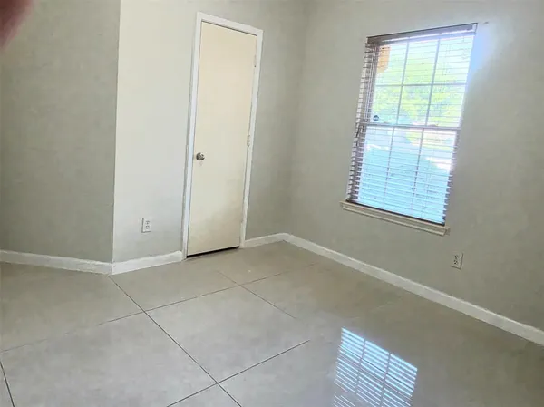 $285,000 | 2947 Appaloosa Drive, Dallas, TX 75237