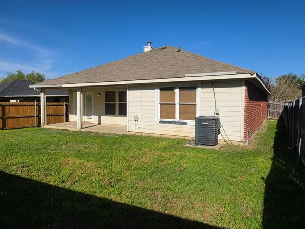 $285,000 | 2947 Appaloosa Drive, Dallas, TX 75237