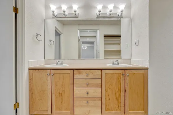 $249,900 | 200 Pearl Street, Unit 205, Denver, CO 80203