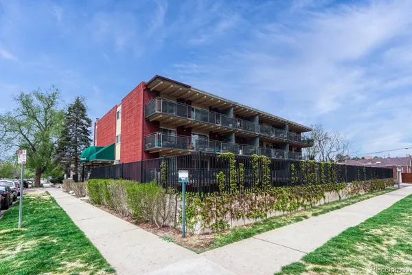 $249,900 | 200 Pearl Street, Unit 205, Denver, CO 80203