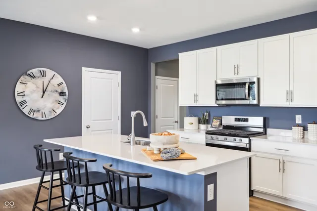 $307,900 | 1133 Phillips Drive, Greenfield, IN 46140