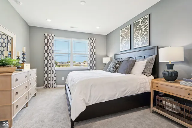 $307,900 | 1133 Phillips Drive, Greenfield, IN 46140