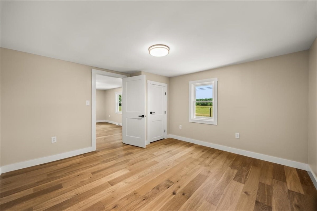 521 Marys Pond Road Rochester, MA 02770 - Photo 18 of 42