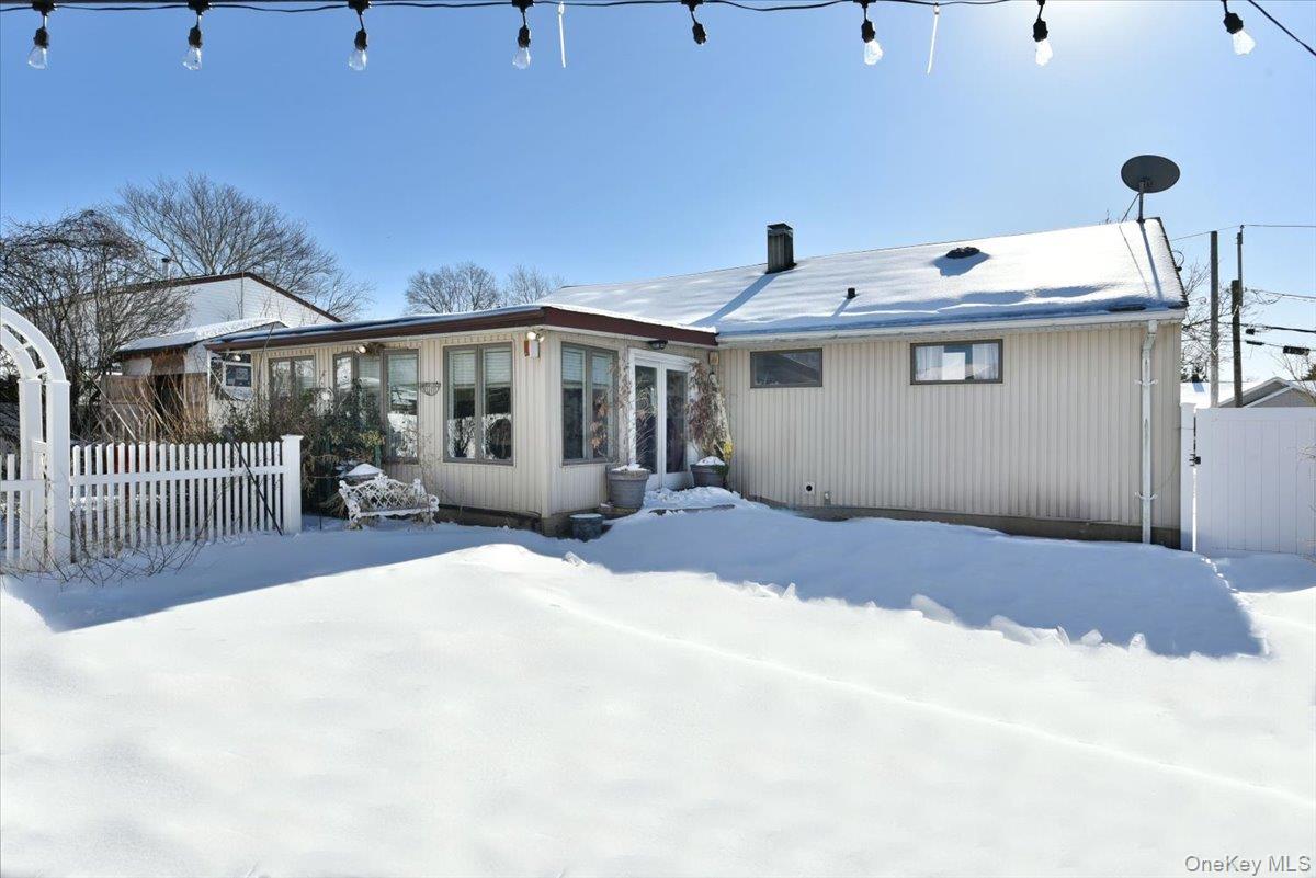 1721 Michael William Road Merrick, NY 11566 - Photo 20 of 21