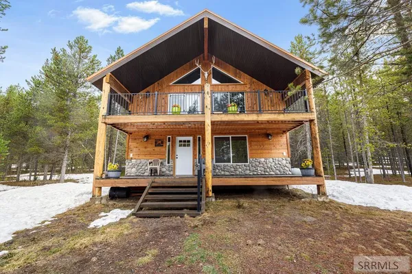 $824,900 | 4021 Algenia Lane, Island Park, ID 83429