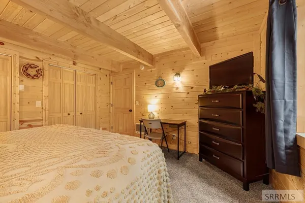 $824,900 | 4021 Algenia Lane, Island Park, ID 83429