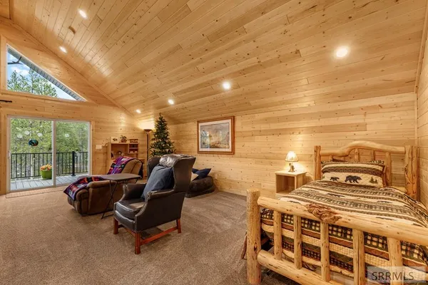 $824,900 | 4021 Algenia Lane, Island Park, ID 83429