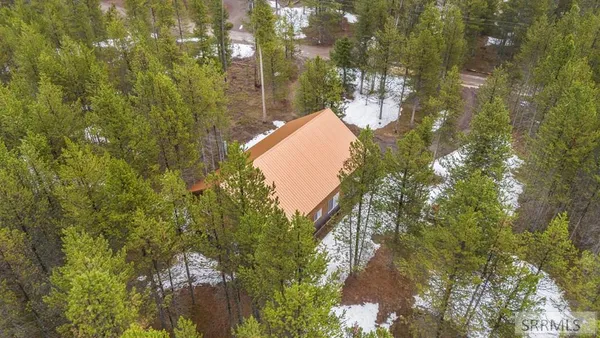 $824,900 | 4021 Algenia Lane, Island Park, ID 83429