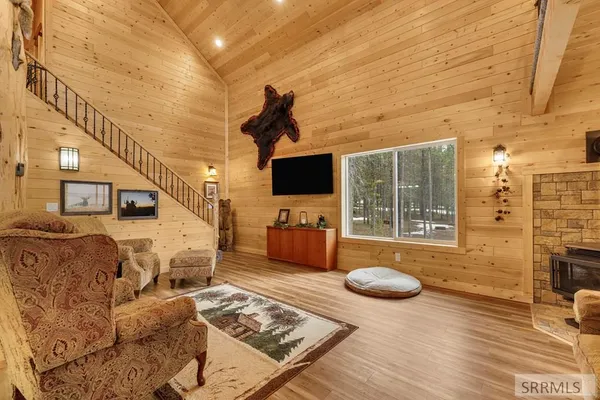 $824,900 | 4021 Algenia Lane, Island Park, ID 83429
