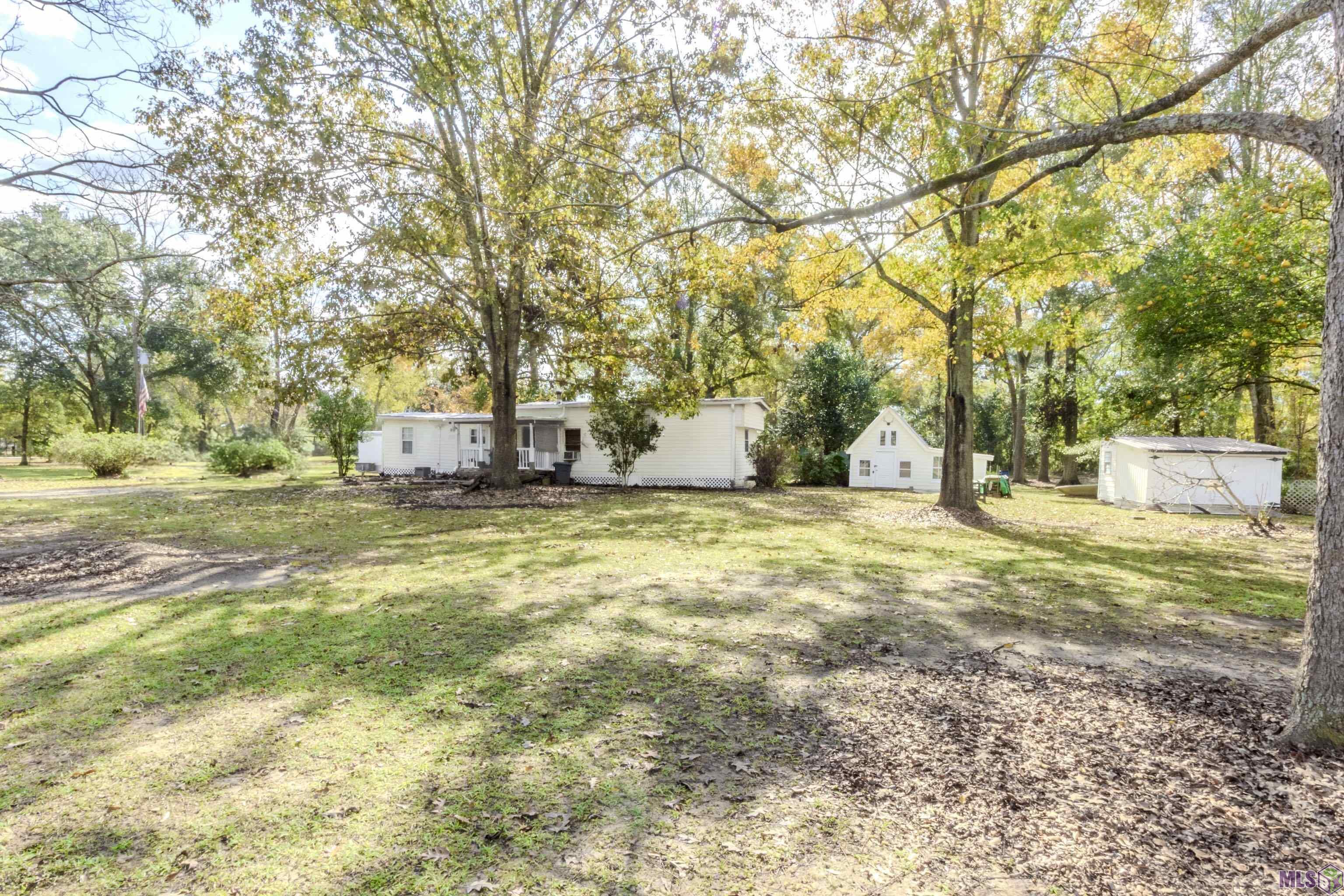 12338 Chester Diez Road Gonzales, LA 70737 - Photo 8 of 21