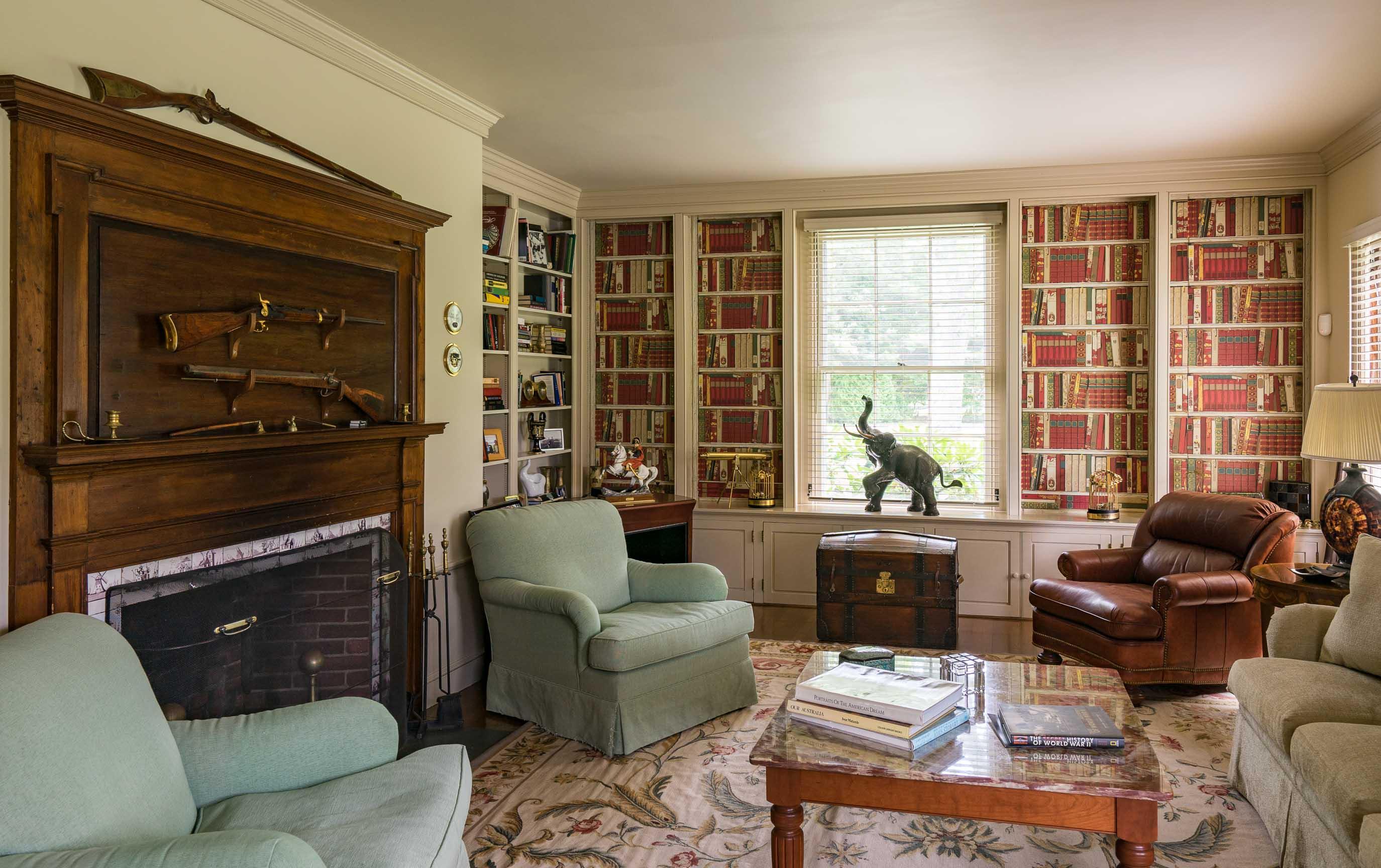 986 Sea View Avenue Osterville, MA 02655 - Photo 22 of 35 a living room with furniture and a window