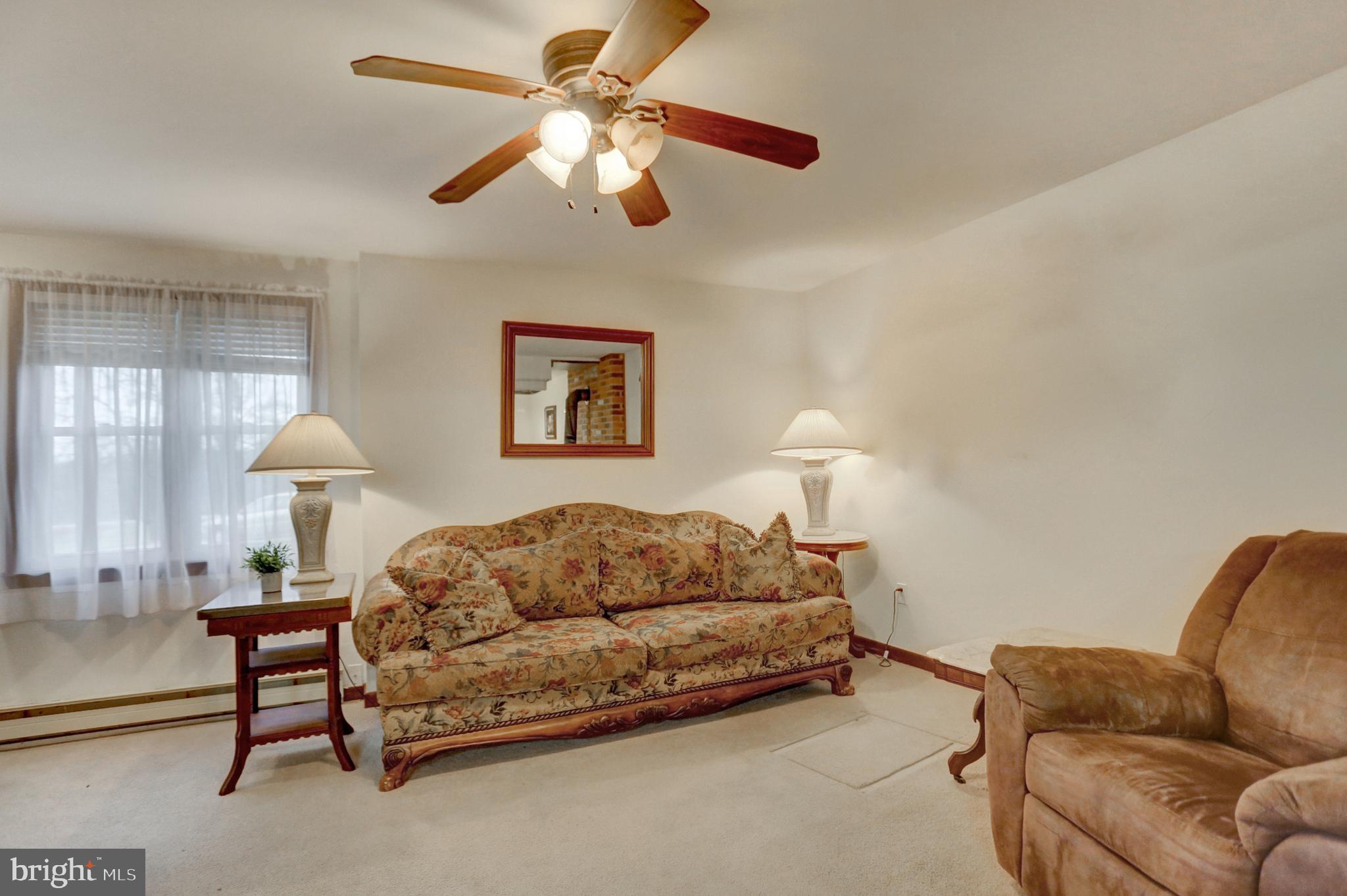 630 Old Quaker Road Lewisberry, PA 17339 - Photo 3 of 17