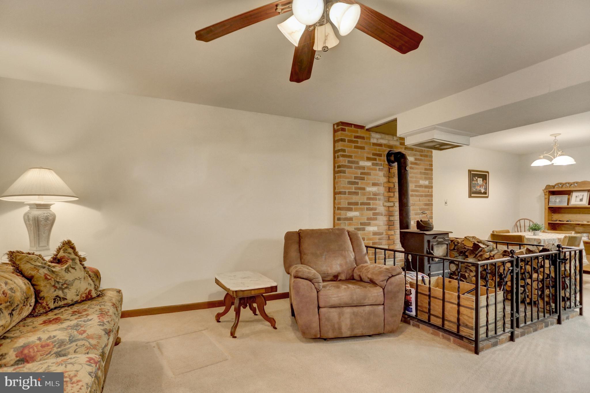 630 Old Quaker Road Lewisberry, PA 17339 - Photo 4 of 17