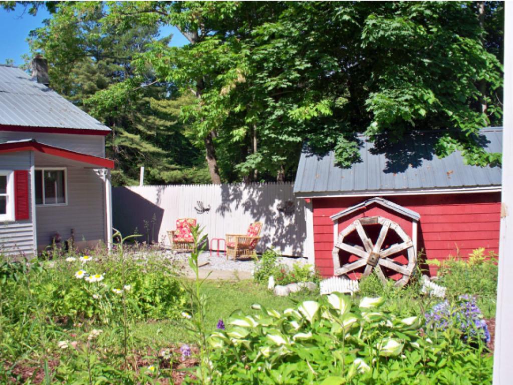 688 Notch Road Mendon, VT 05701 - Photo 6 of 36