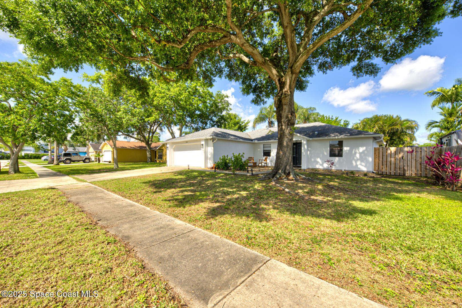 805 Gardener Road Rockledge, FL 32955 - Photo 37 of 38 front yard right (1)