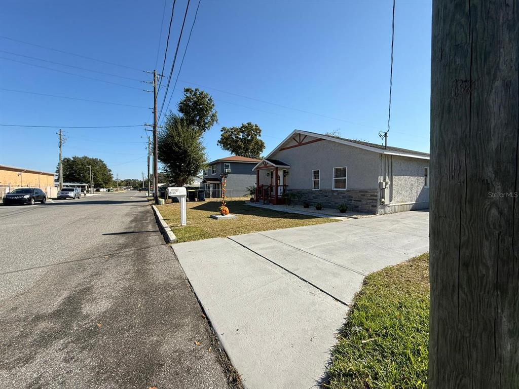 208 Center Street Auburndale, FL 33823 - Photo 28 of 31