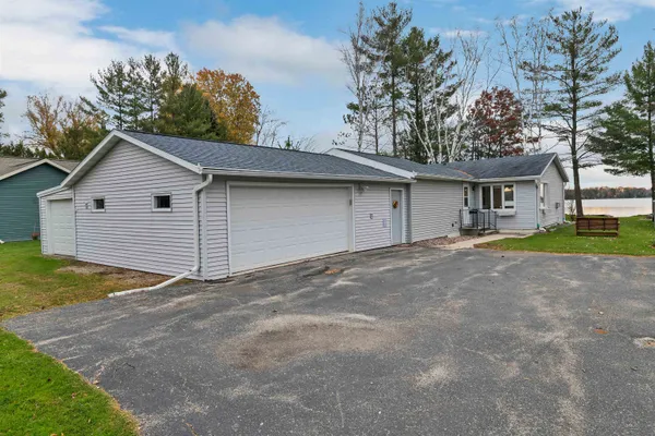 $549,900 | 9407 Koby Lane, Pound, WI 54161