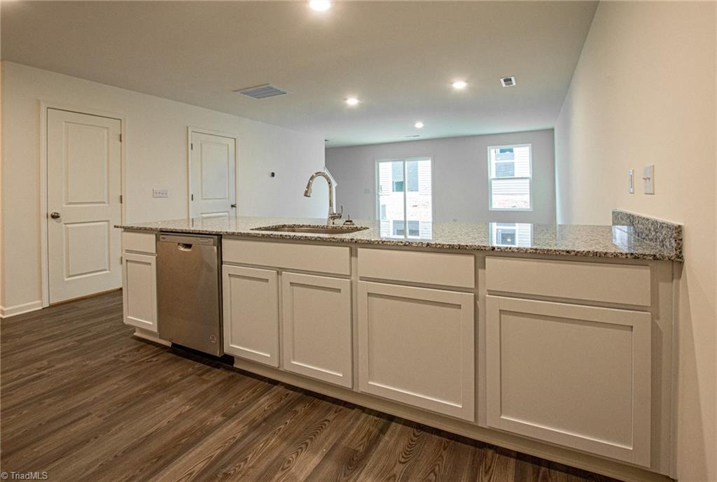 107 Span Lane Advance, NC 27006 - Photo 6 of 36