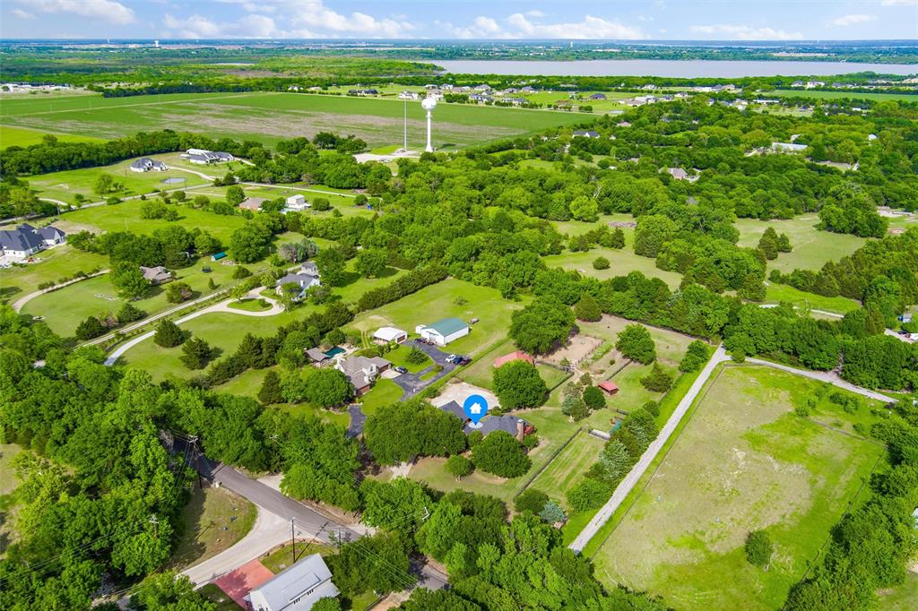1820 Winningkoff Road Lucas, TX 75002 - Photo 3 of 40