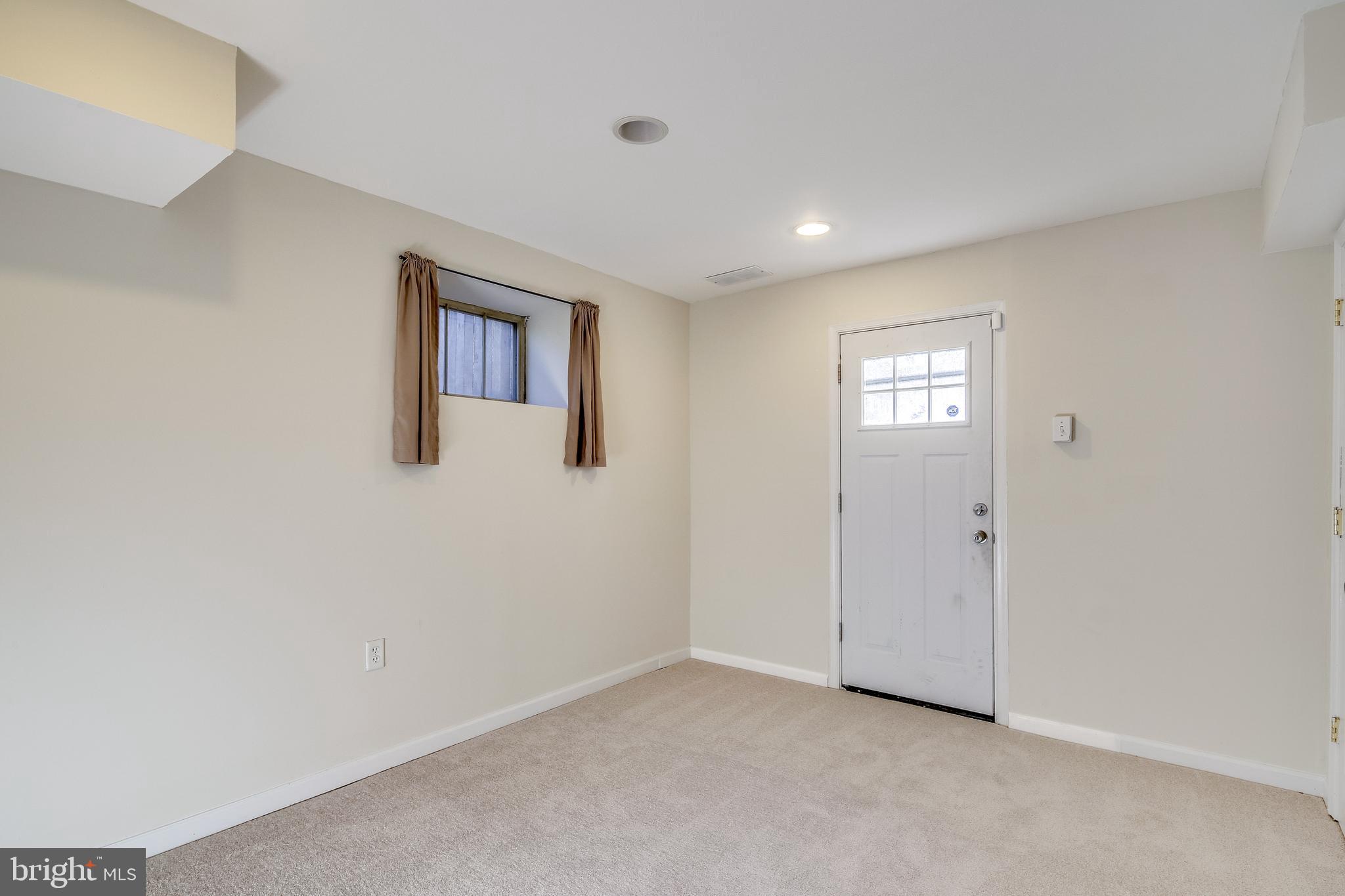 1505 Crestline Road Silver Spring, MD 20904 - Photo 28 of 32 Gallery Image 28