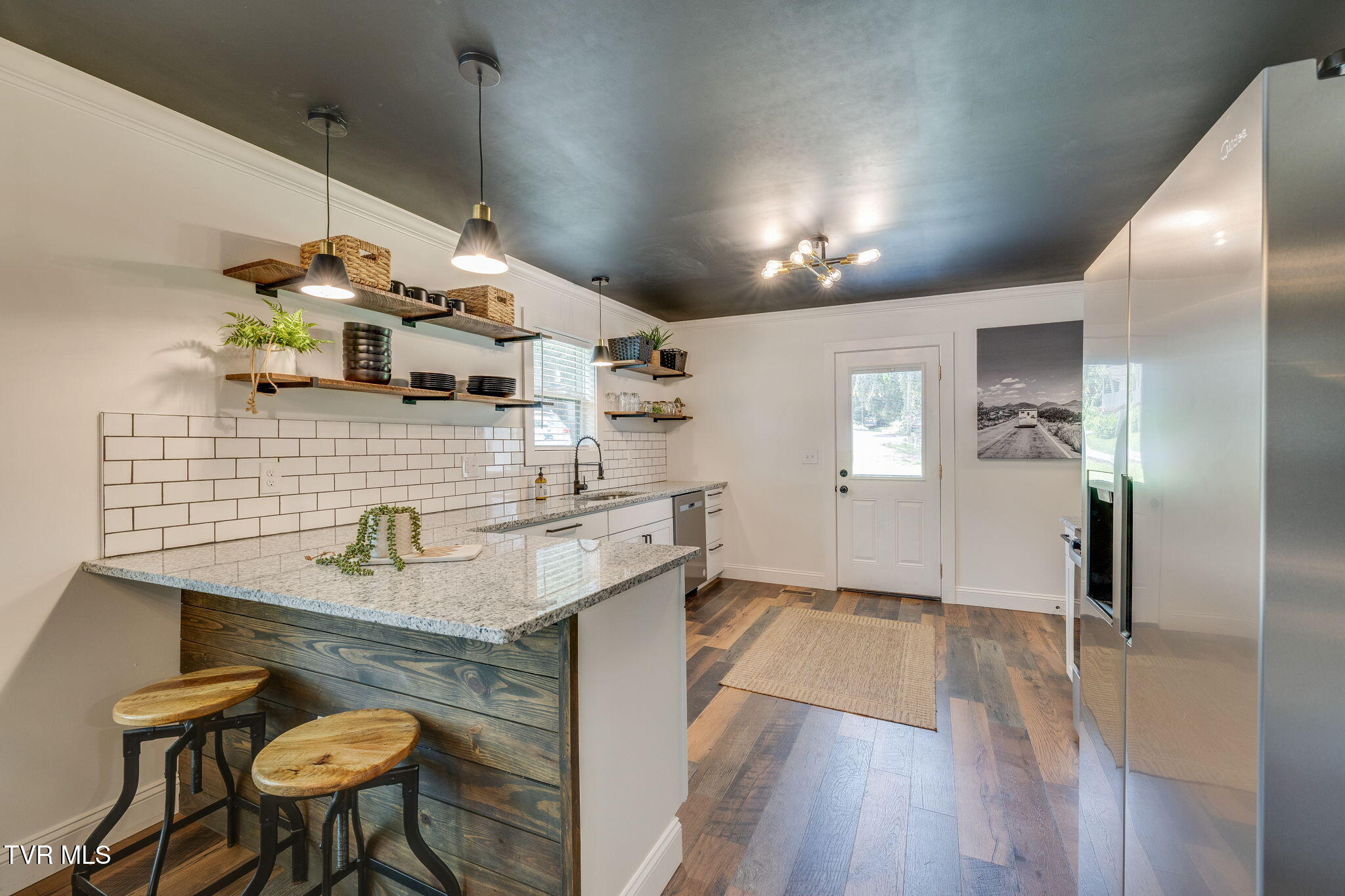 128 Gravely Road Kingsport, TN 37665 - Photo 11 of 33 011 (4)