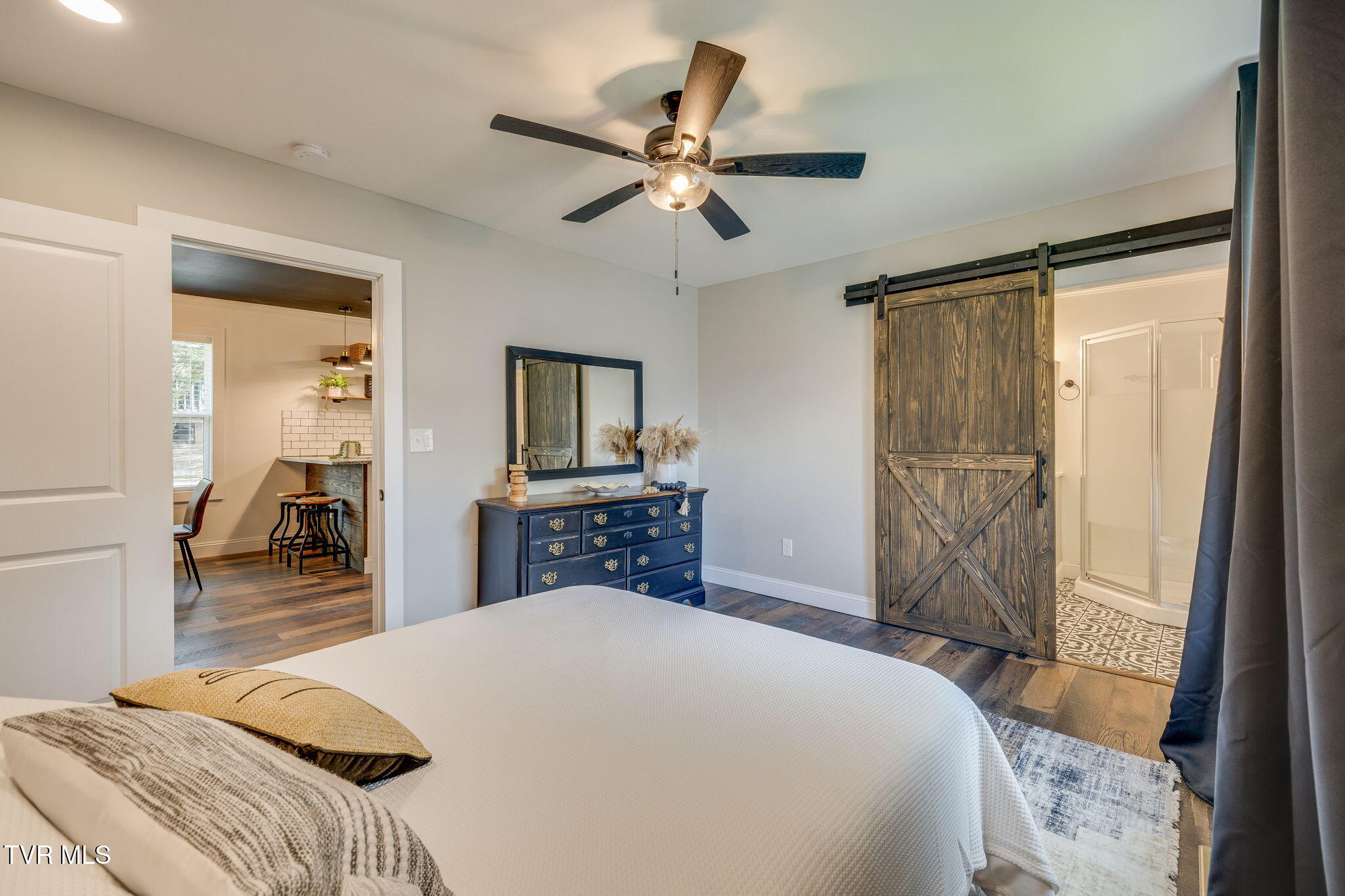 128 Gravely Road Kingsport, TN 37665 - Photo 16 of 33 016 (4)