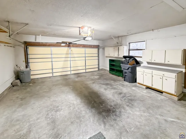 $269,900 | 1701 Luther Street, Emporia, KS 66801