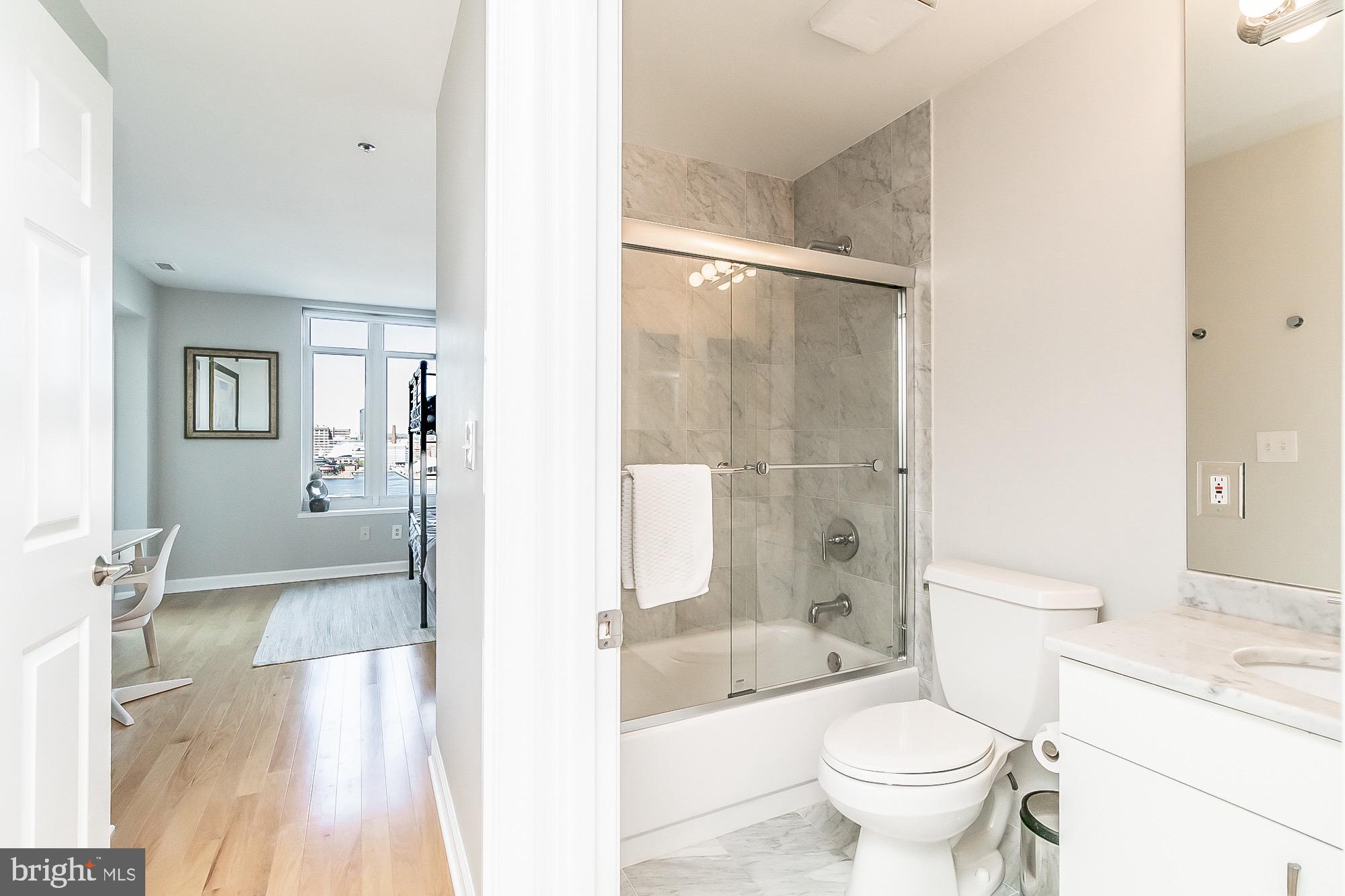 100 Harborview Drive, Unit 1001 Baltimore, MD 21230 - Photo 41 of 64