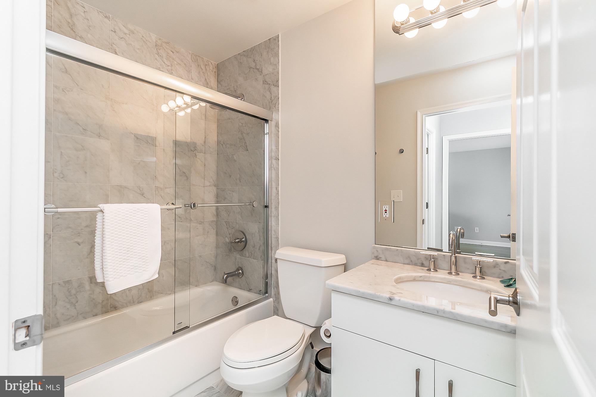 100 Harborview Drive, Unit 1001 Baltimore, MD 21230 - Photo 44 of 64