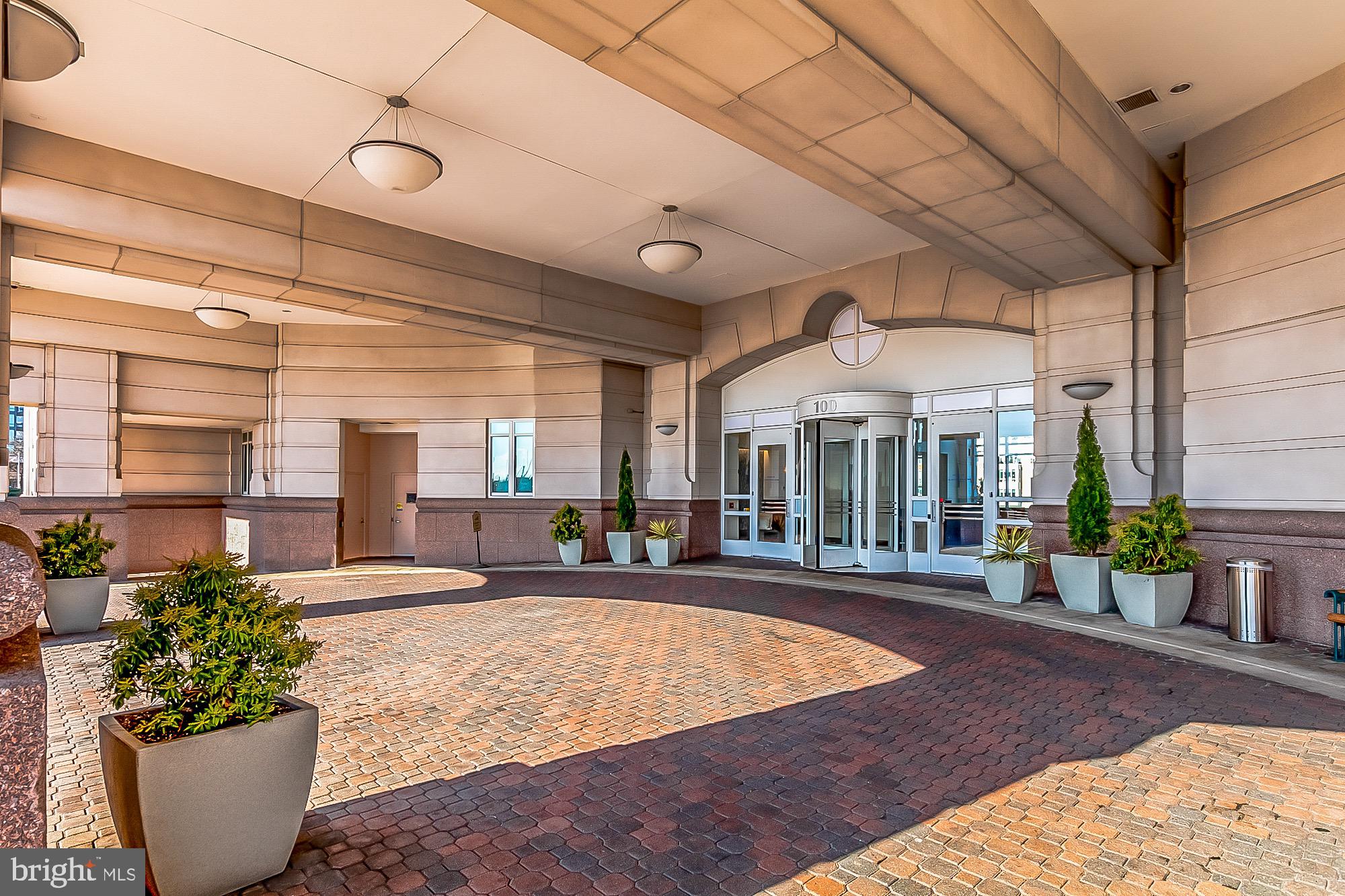 100 Harborview Drive, Unit 1001 Baltimore, MD 21230 - Photo 6 of 64 Harborview Main Entrance